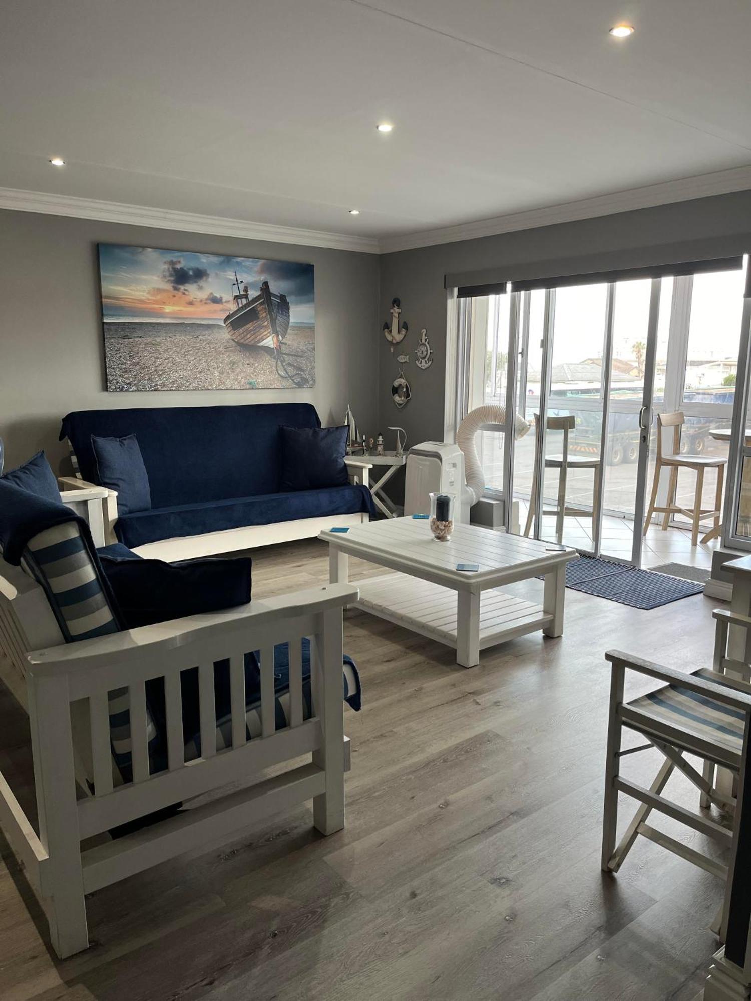Modern Apartment Walking Distance To Main Beach Restaurants And Other Amenities Jeffreys Bay Luaran gambar
